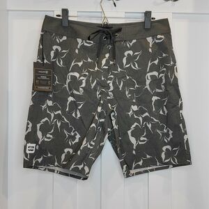 New BRIXTON Barge Beach Wear Gray Floral Performance Trunk (Size 31) MSRP $55